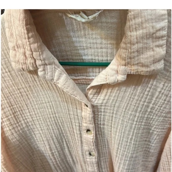 Sim & Sam,Incredibly Soft & So Romantic, Button-Front w/Tie,Excellent Condition - Picture 10 of 10